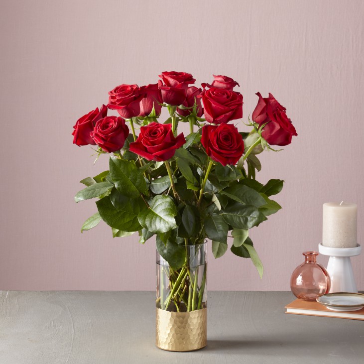 Rose: V1R: Classic Love Rose Bouquet