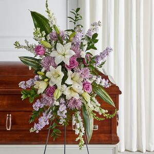 S5499: Grateful Hearts Standing Spray