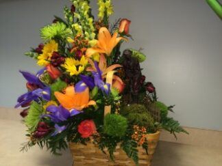 Golfer Statue NP18138 in Flower Basket
