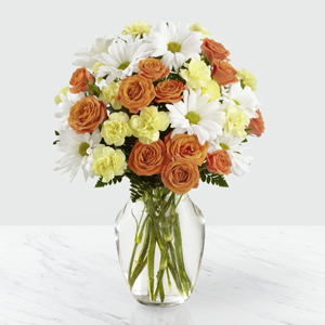 Sweet Splendor Bouquet Vase