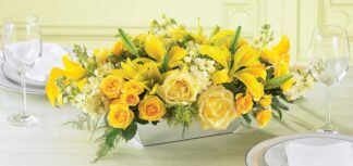 D14-4195: Formal Invitation Centerpiece