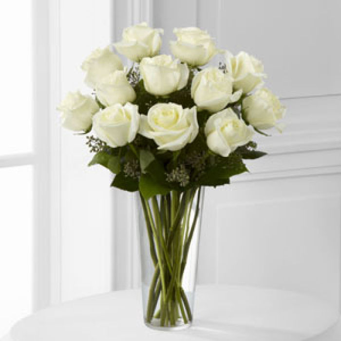 Rose: White Roses in Vase
