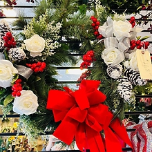 HOLIDAY Silk Wreath
