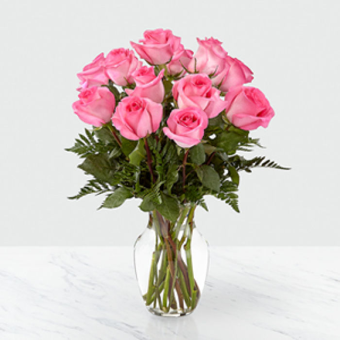 Rose: Pink Roses in vase