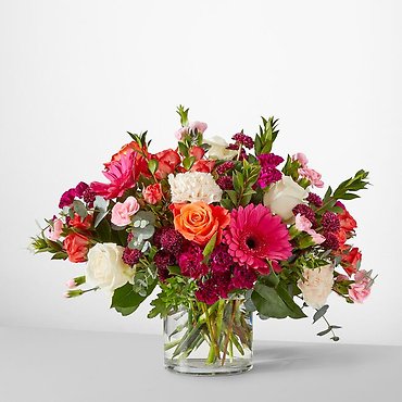 V5782: Smell the Roses Bouquet
