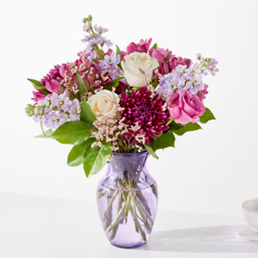 V5518: Amethyst Dreams Bouquet