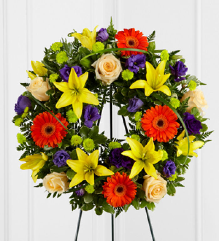 Wreath: Radiant Remembrance Wreath