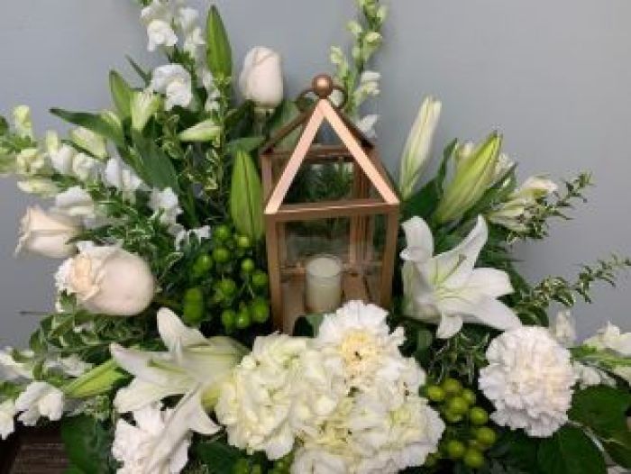 Lantern: Gilded Lantern with white floral design