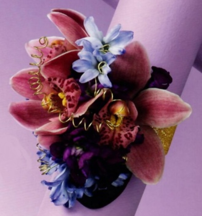 Corsage 6