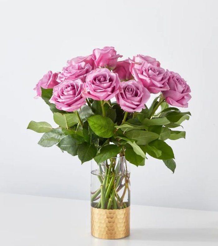 V1L: Secret Admirer Lavender Rose Bouquet