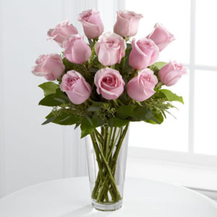 Rose: Pink Roses in vase