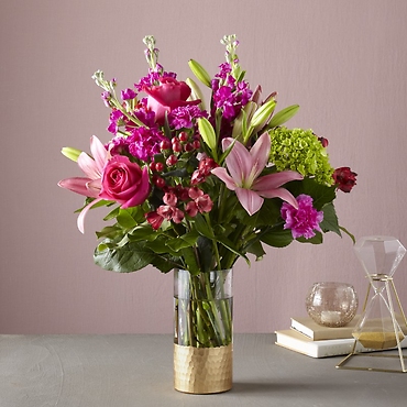 22-V1: Blushing Beauty Bouquet