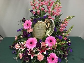 Angel: NP17583F Remembrance Angel Arrangement