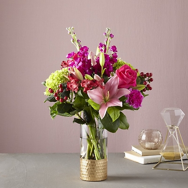 22-V1: Blushing Beauty Bouquet